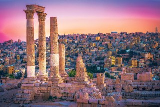 Roman ruins in the middle of Amman